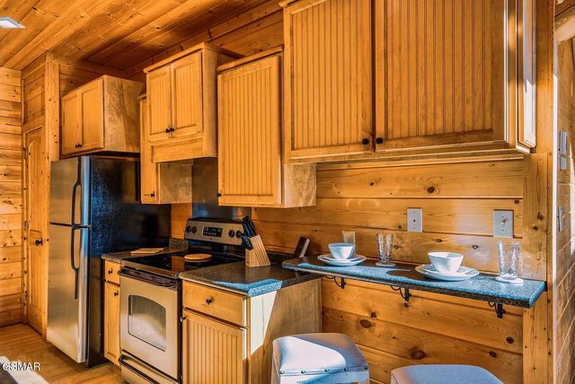 2924 Pine Haven Drive, Sevierville, TN 37862