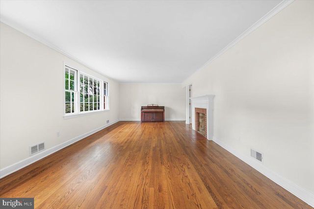 4405 CLEARBROOK LN, Kensington, MD 20895