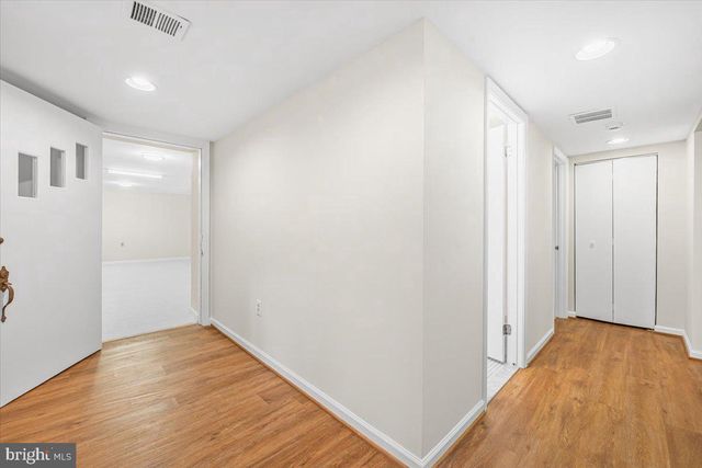 4405 CLEARBROOK LN, Kensington, MD 20895