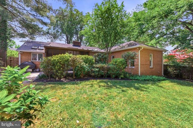 4405 CLEARBROOK LN, Kensington, MD 20895