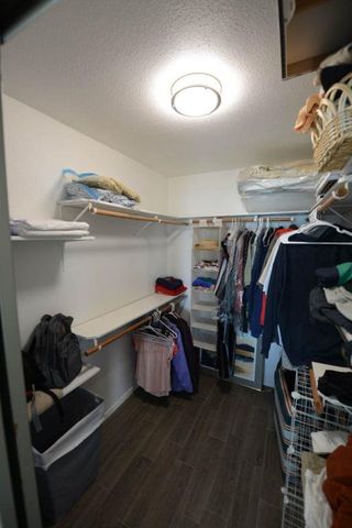 746 E Island DR, Bluffton, TX 78607