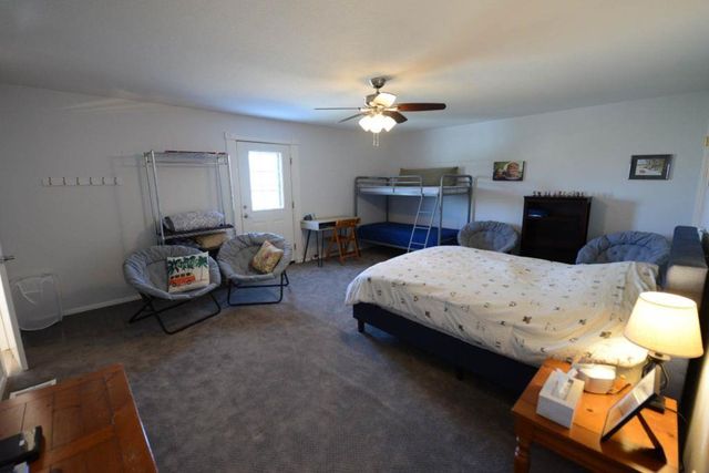 746 E Island DR, Bluffton, TX 78607