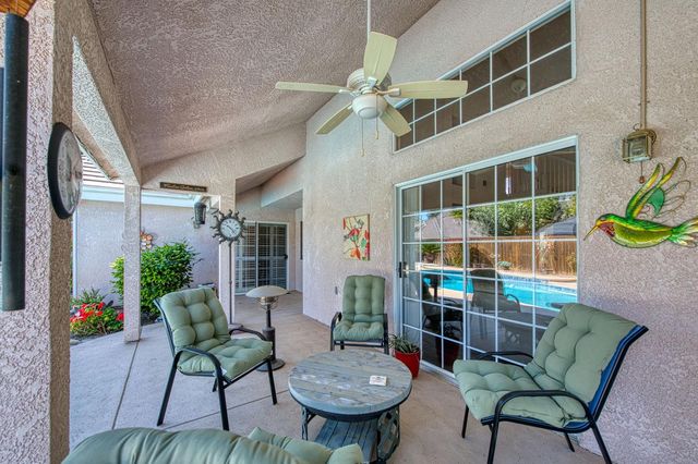 860 E Dartmouth Drive, Fresno, CA 93730