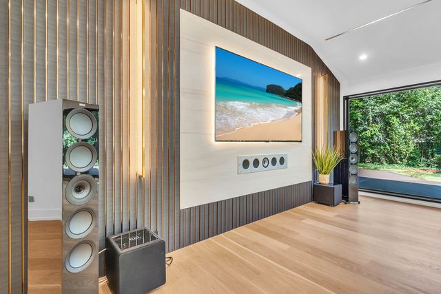 623 Echo Lane, Glenview, IL 60025