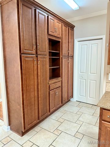 1838 SANFORD Drive, Prattville, AL 36066