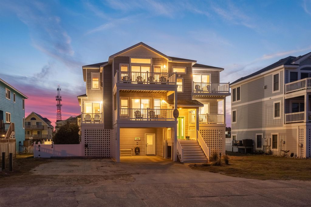 Image 1 of property listing at 2306 S Oneto Lane Lot 8, Nags Head, NC 27959