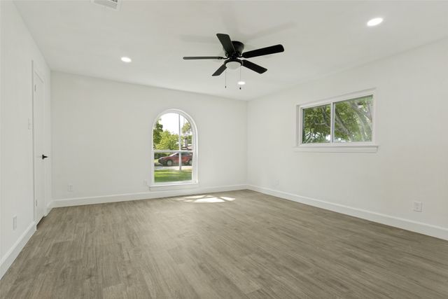 1525 Cherokee Trail, Plano, TX 75023