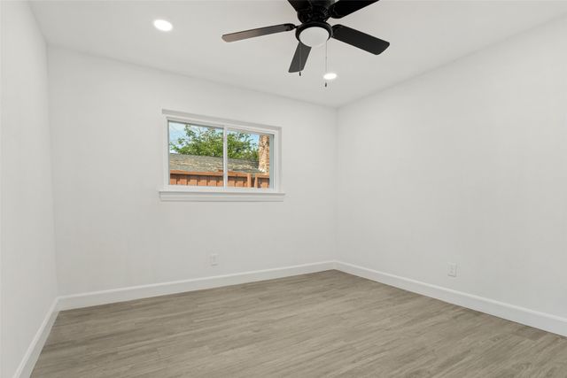 1525 Cherokee Trail, Plano, TX 75023