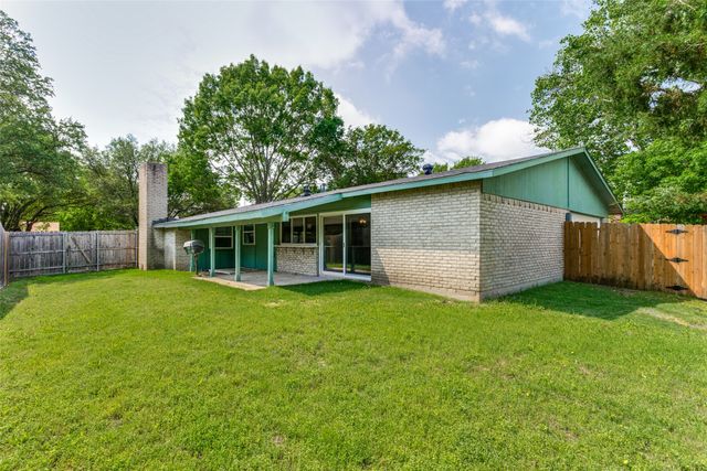 1525 Cherokee Trail, Plano, TX 75023