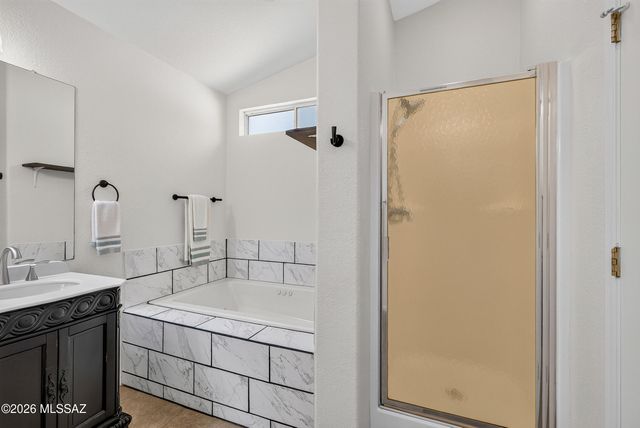 8837 S Desert Rainbow Drive, Tucson, AZ 85747