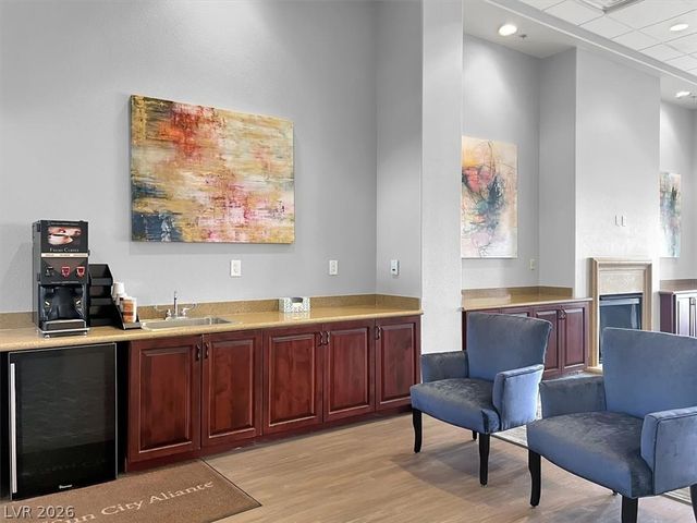 7839 Lyrebird Drive, North Las Vegas, NV 89084