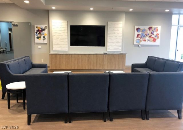 7839 Lyrebird Drive, North Las Vegas, NV 89084