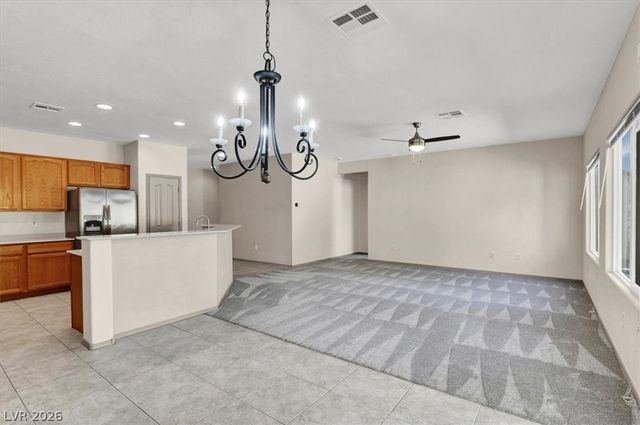 7839 Lyrebird Drive, North Las Vegas, NV 89084