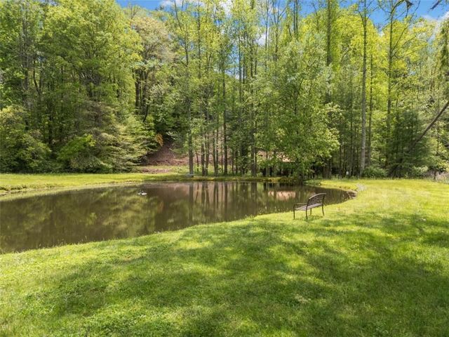 1172 Settlers Ridge Road, Ellijay, GA 30540