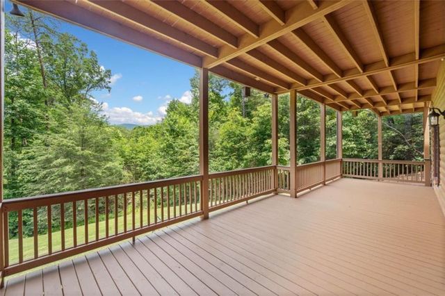 1172 Settlers Ridge Road, Ellijay, GA 30540