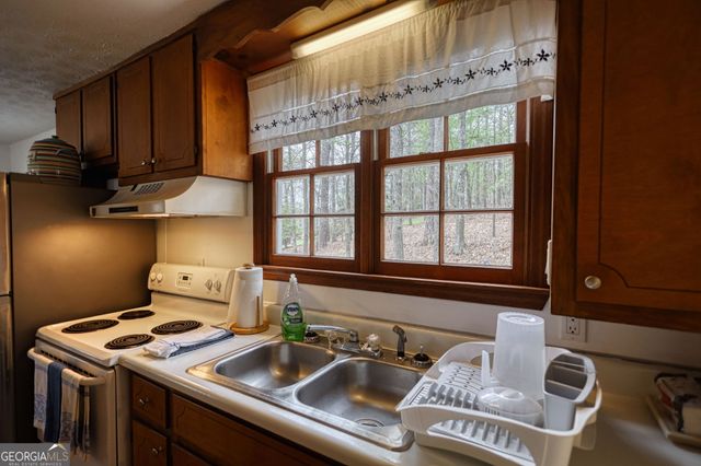 1697 County Line Extension, Mansfield, GA 30055