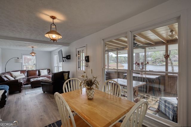 1697 County Line Extension, Mansfield, GA 30055