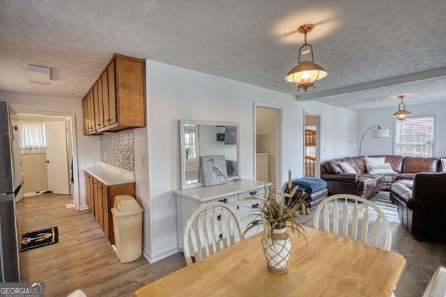 1697 County Line Extension, Mansfield, GA 30055