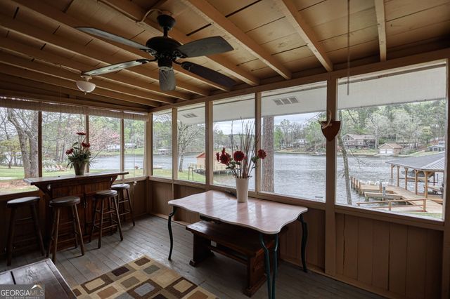 1697 County Line Extension, Mansfield, GA 30055