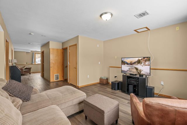 2204 Valley Drive, Northfield, MN 55057