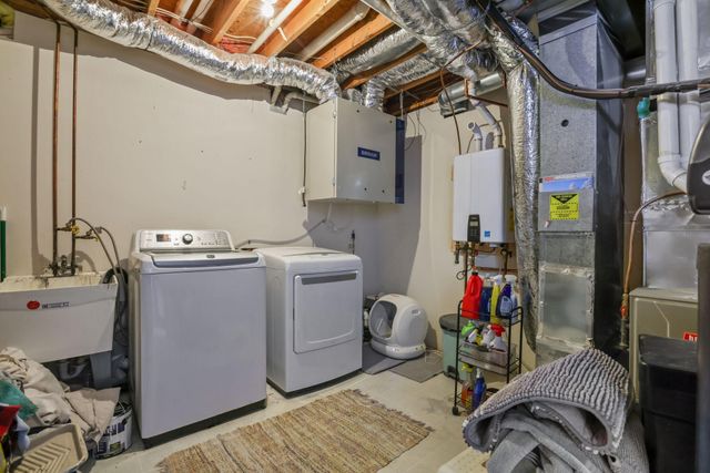 2204 Valley Drive, Northfield, MN 55057