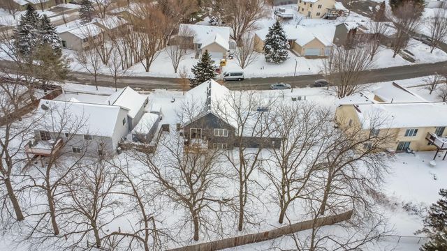 2204 Valley Drive, Northfield, MN 55057