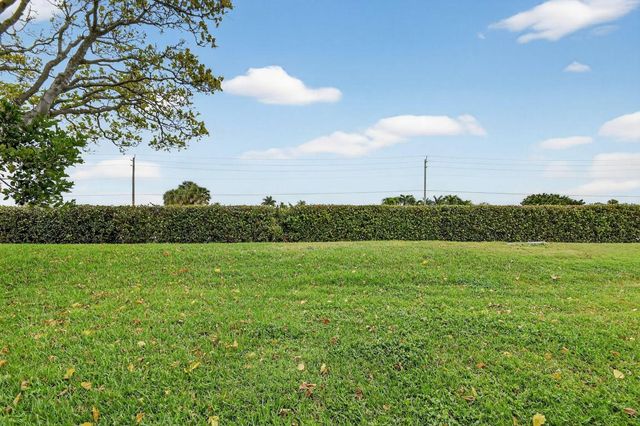 6121 Bay Isles Drive, Boynton Beach, FL 33437