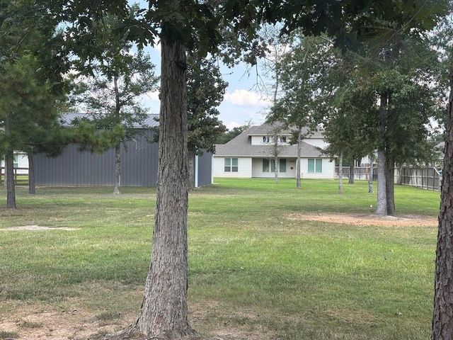 6263 Rolling Hills Road, Conroe, TX 77303