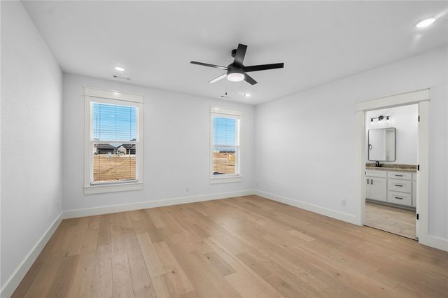 7004 High Meadow Boulevard, Bentonville, AR 72713