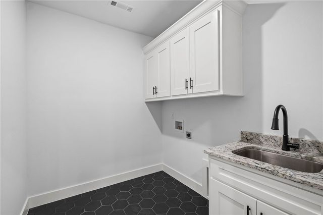 7004 High Meadow Boulevard, Bentonville, AR 72713