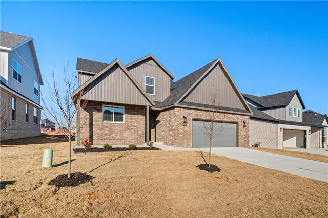 7004 High Meadow Boulevard, Bentonville, AR 72713
