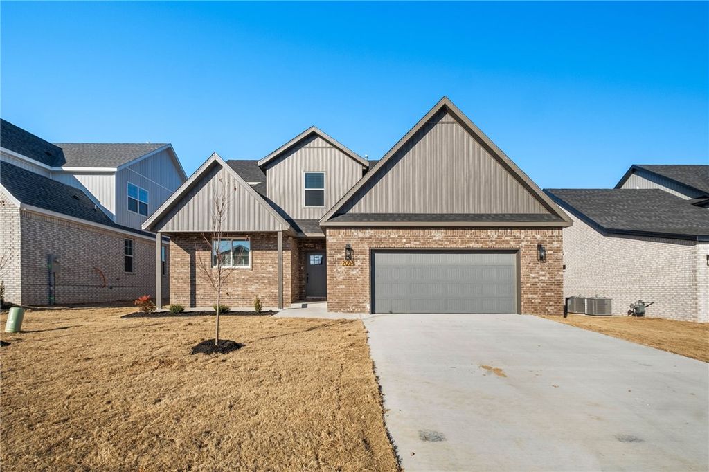 7004 High Meadow Boulevard, Bentonville, AR 72713