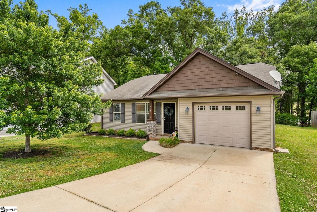108 Belspring Lane, Anderson, SC 29621