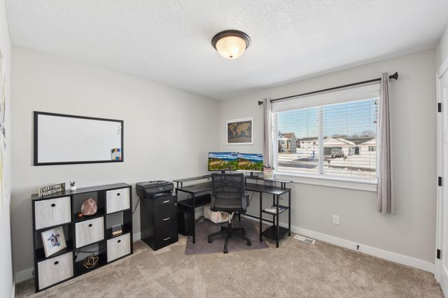 1100 Susan Lane, Roberts, WI 54023