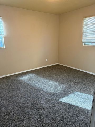 509 Vermont Street NE, Albuquerque, NM 87108