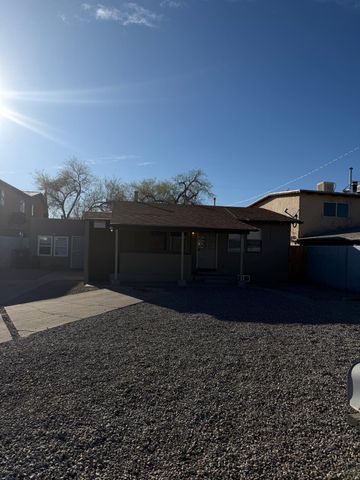 509 Vermont Street NE, Albuquerque, NM 87108