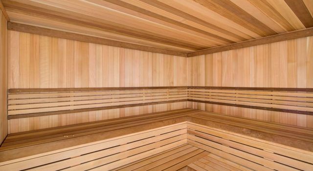 270 Hennepin Avenue 2106, Minneapolis, MN 55401