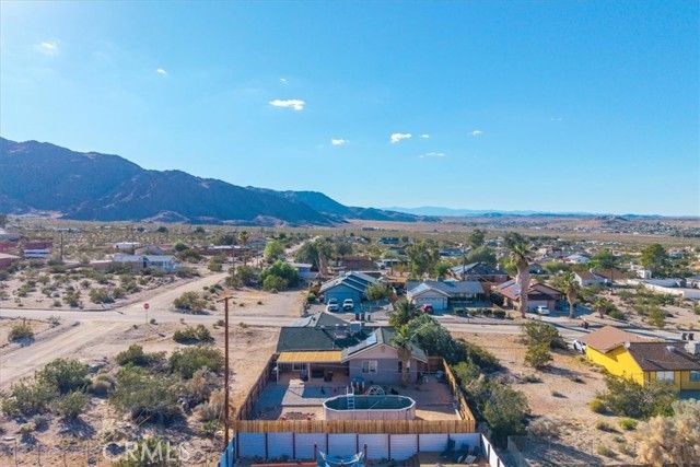 7429 Maude Adams, Twentynine Palms, CA 92277