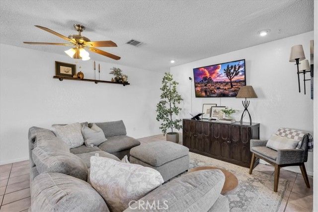 7429 Maude Adams, Twentynine Palms, CA 92277