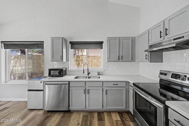 6044 E GLENCOVE Street, Mesa, AZ 85205