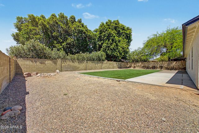 6044 E GLENCOVE Street, Mesa, AZ 85205