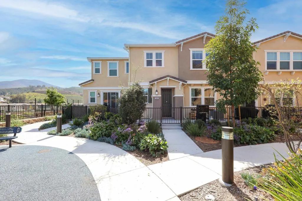 10443 Graphite St, Spring Valley, CA 91977