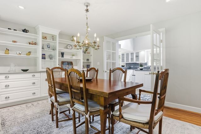 88 Esterbrook Rd, Acton, MA 01720