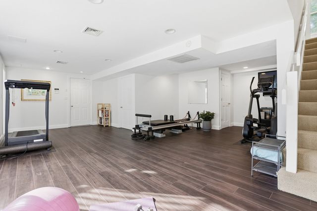 88 Esterbrook Rd, Acton, MA 01720