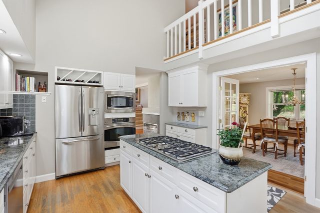 88 Esterbrook Rd, Acton, MA 01720