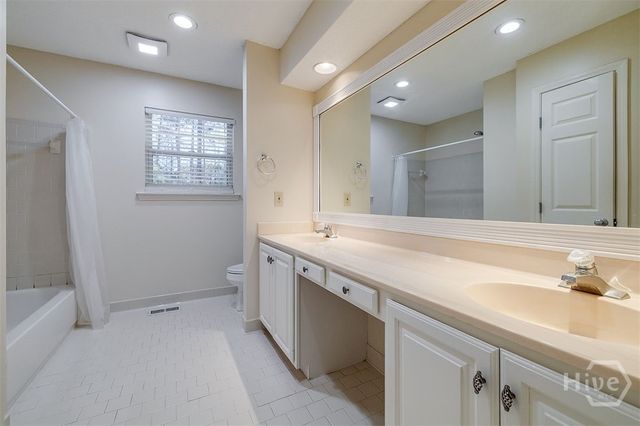 149 Village Lake Drive, Pooler, GA 31322