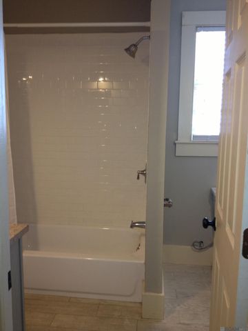 523 E State St, Baton Rouge, LA 70802