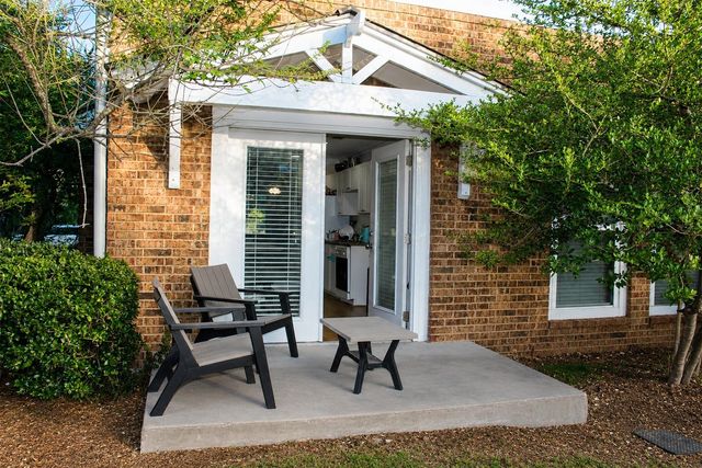 1725 Harvey Mitchell Parkway S 1517, College Station, TX 77840