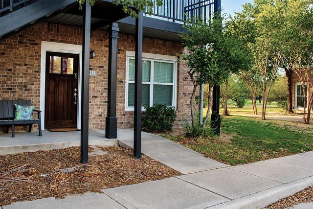1725 Harvey Mitchell Parkway S 1517, College Station, TX 77840