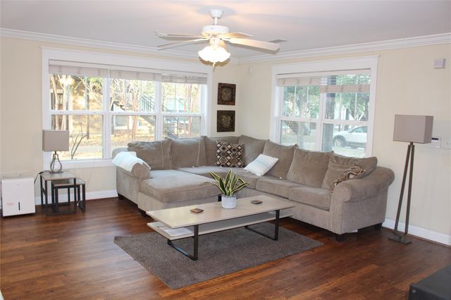 1725 Harvey Mitchell Parkway S 1517, College Station, TX 77840